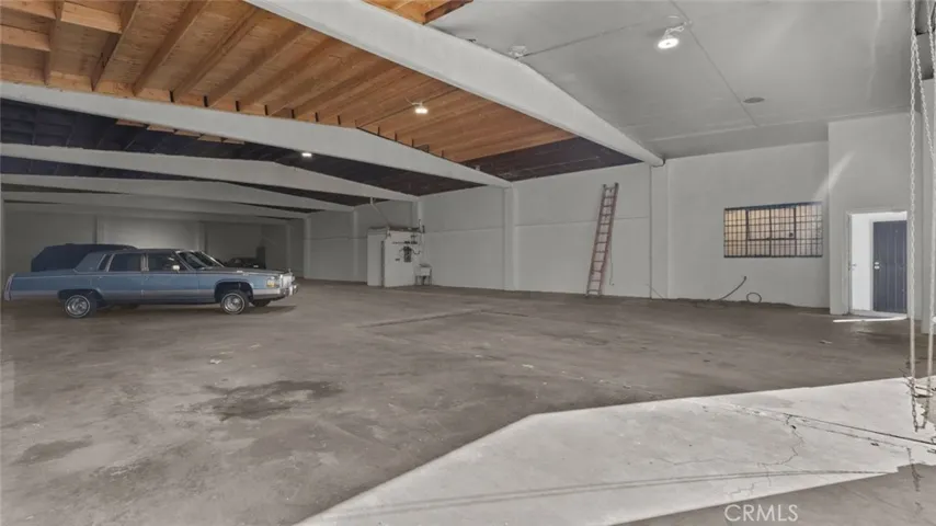 14735 Bessemer Street, Van Nuys, California 91411