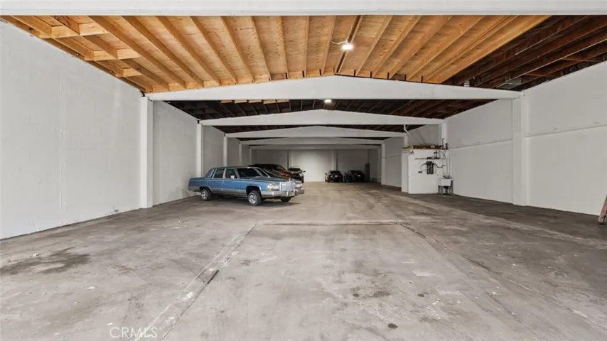 14735 Bessemer Street, Van Nuys, California 91411