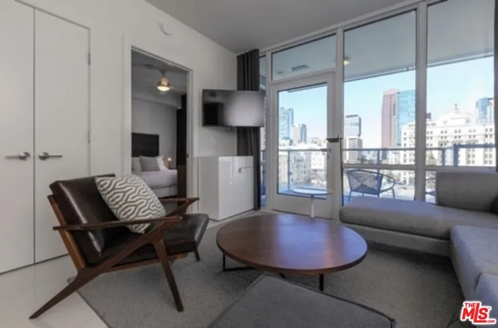 3033 Wilshire Boulevard 1108, Los Angeles, California 90010