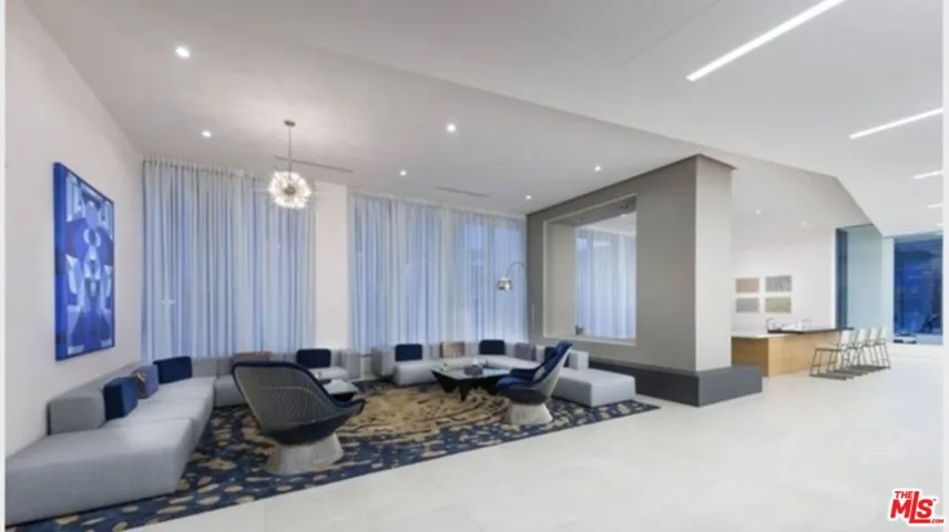 3033 Wilshire Boulevard 1108, Los Angeles, California 90010