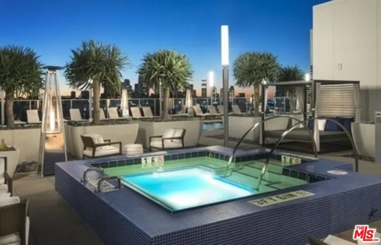 3033 Wilshire Boulevard 1108, Los Angeles, California 90010
