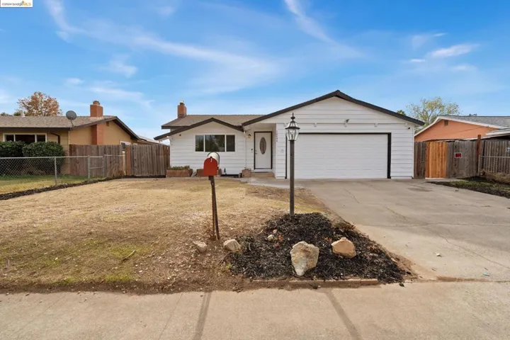10044 Nebula Way, Sacramento, California 95827