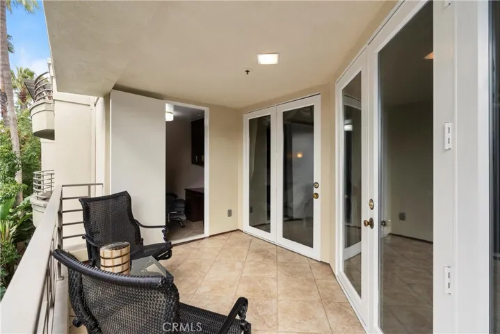2233 Martin 317, Irvine, California 92612
