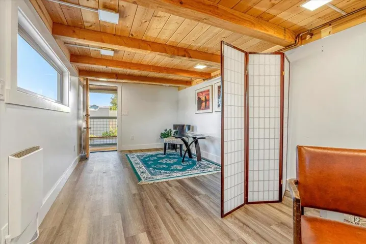 Office/storage above garage