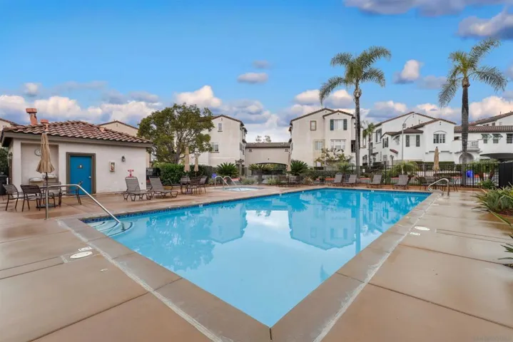 3156 Via Puerta, Carlsbad, California 92009