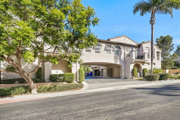3156 Via Puerta, Carlsbad, California 92009
