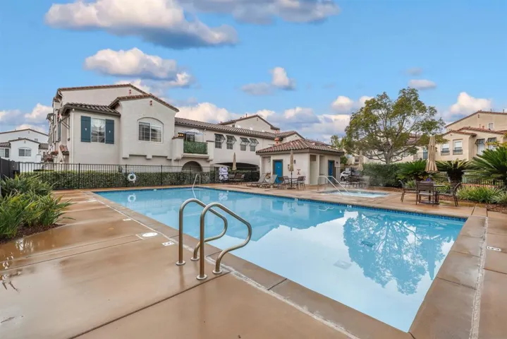 3156 Via Puerta, Carlsbad, California 92009