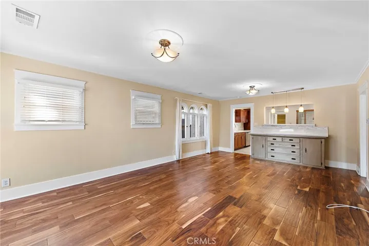 165 Quincy Avenue, Long Beach, California 90803