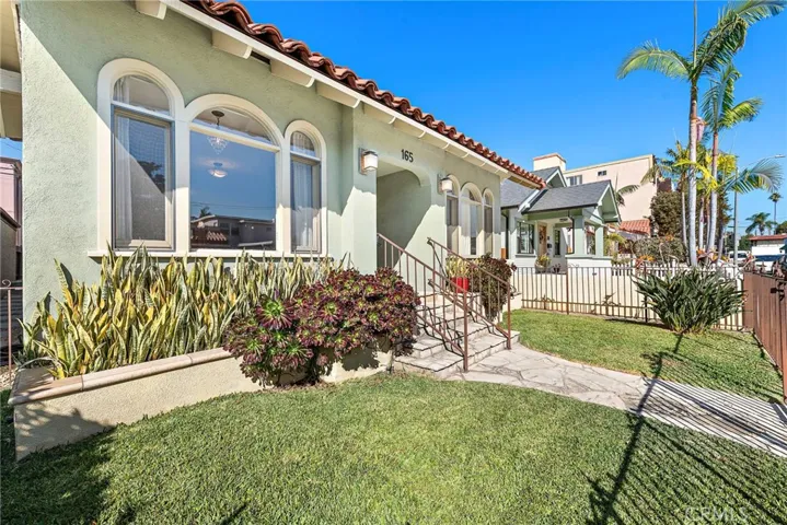 165 Quincy Avenue, Long Beach, California 90803