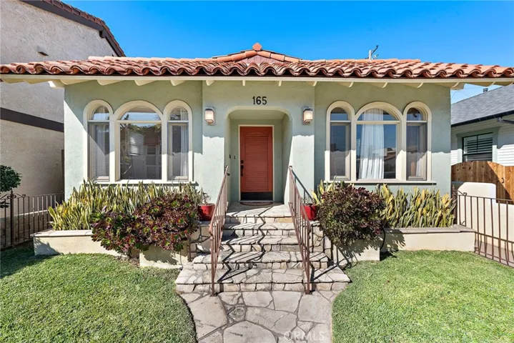 165 Quincy Avenue, Long Beach, California 90803