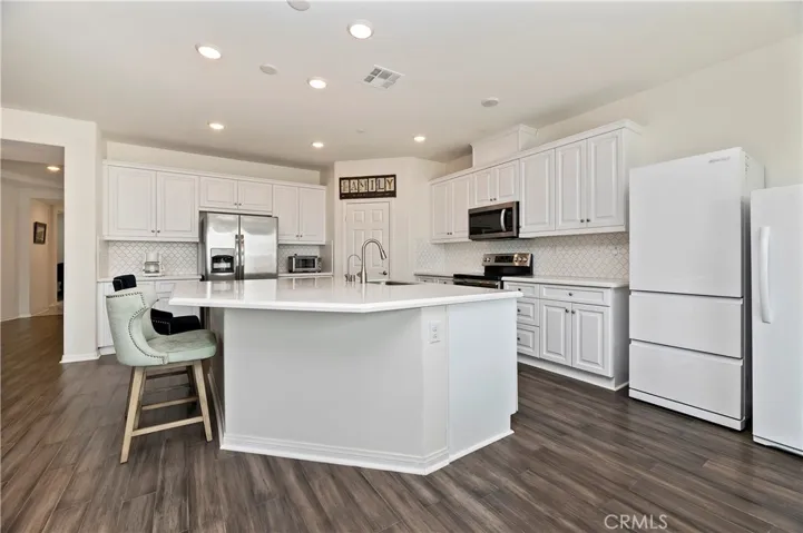 20971 Center, Riverside, California 92507