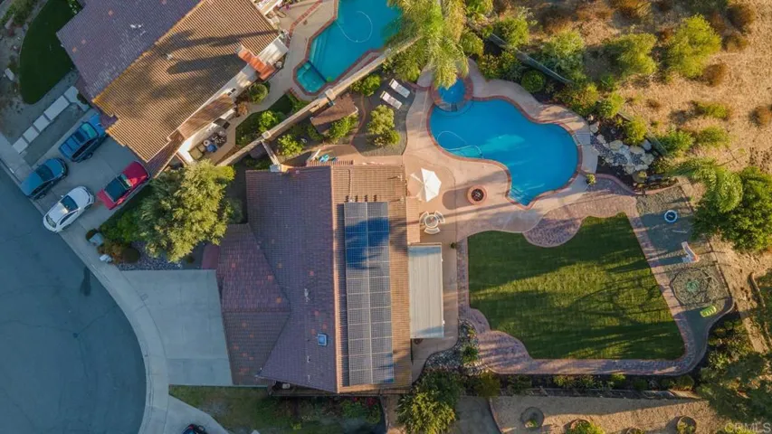 2006 Crossle Court, El Cajon, California 92019