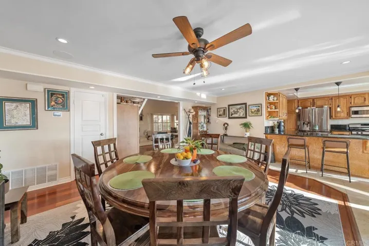 2006 Crossle Court, El Cajon, California 92019