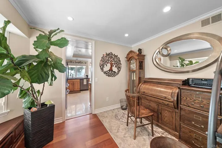 2006 Crossle Court, El Cajon, California 92019