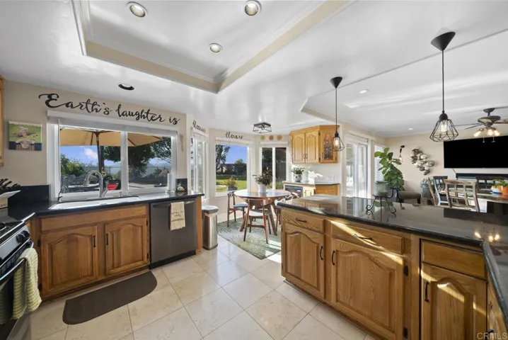 2006 Crossle Court, El Cajon, California 92019