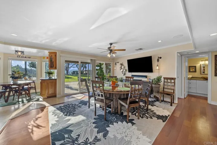 2006 Crossle Court, El Cajon, California 92019