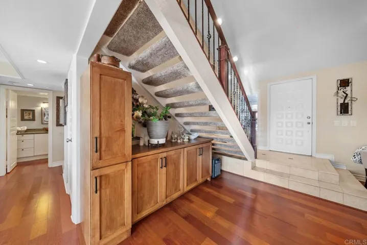 2006 Crossle Court, El Cajon, California 92019
