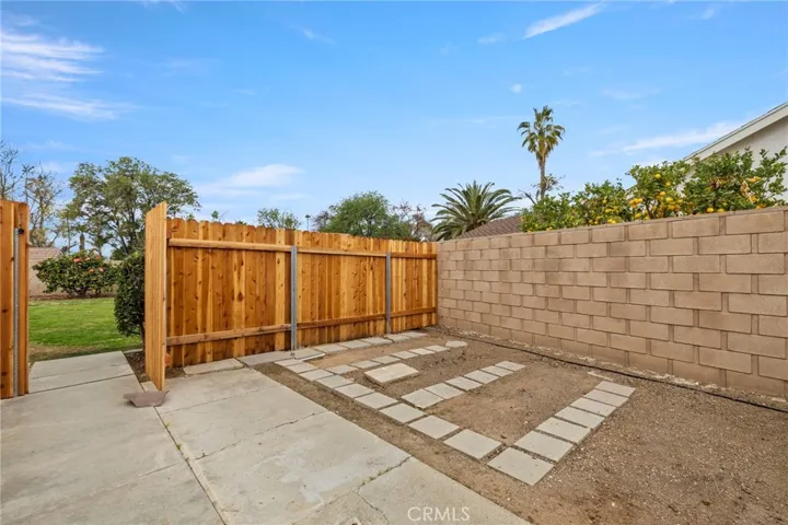 6401 Lancelot Court, Riverside, California 92506