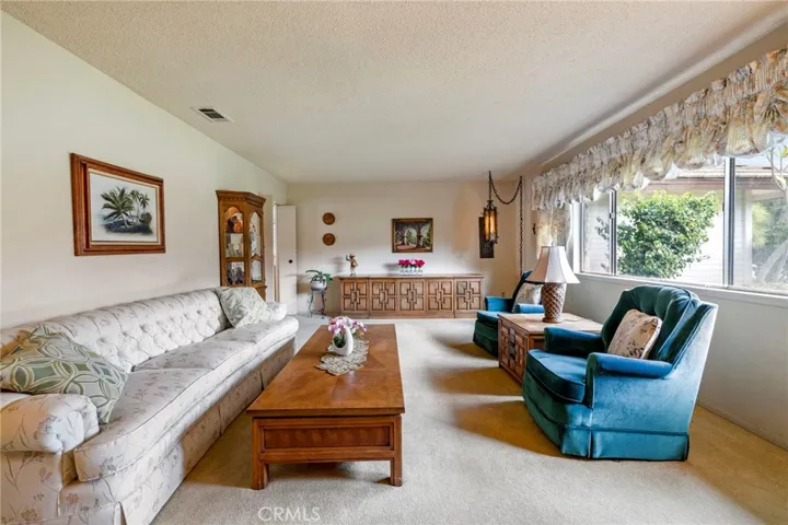 6401 Lancelot Court, Riverside, California 92506