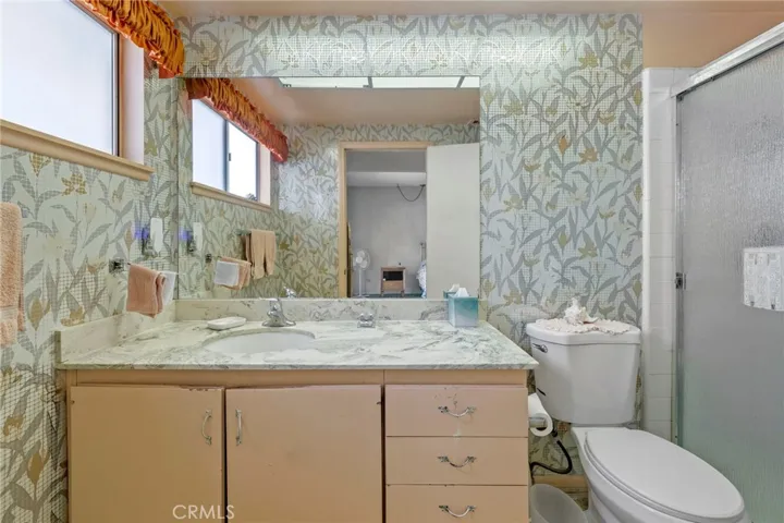 6401 Lancelot Court, Riverside, California 92506
