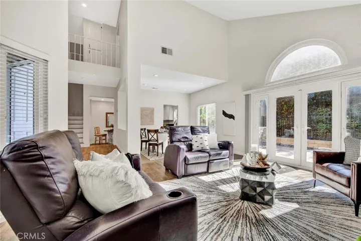 French doors lead to private rear patio