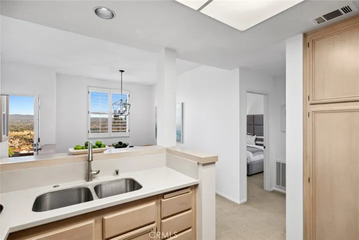 Also dual, Stainless sink will make preparation a breeze