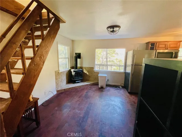 2389 Rim Of The World Drive, Running Springs, California 92382