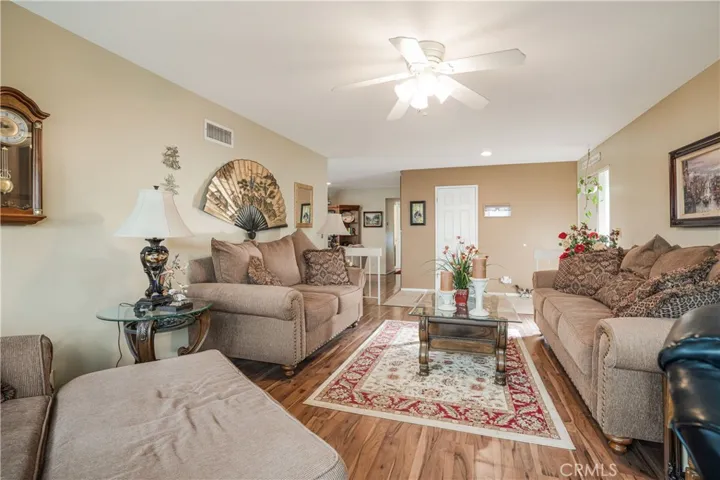 2436 Castlemont Court, Simi Valley, California 93063