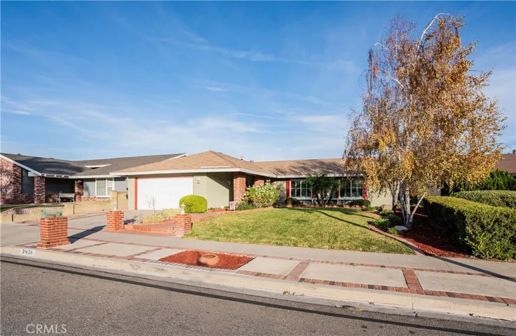 2436 Castlemont Court, Simi Valley, California 93063