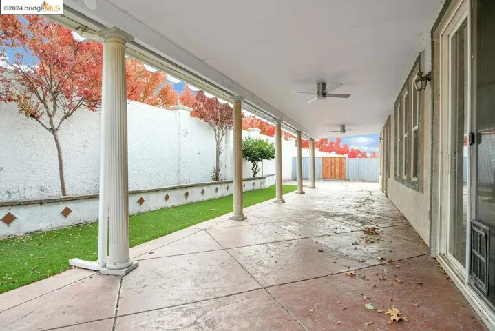 5633 Leitrim Way, Antioch, California 94531