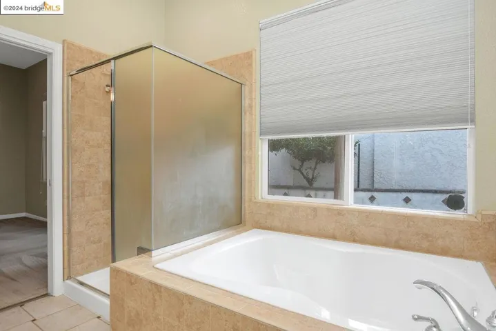 5633 Leitrim Way, Antioch, California 94531