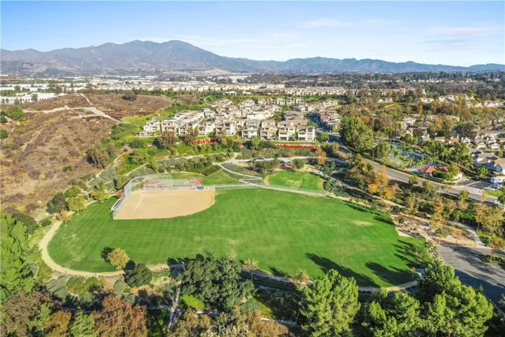 25296 Vista Linda, Lake Forest, California 92630