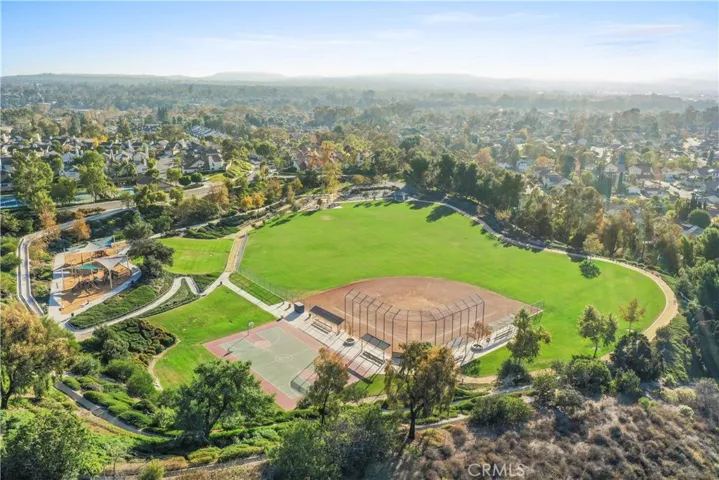 25296 Vista Linda, Lake Forest, California 92630