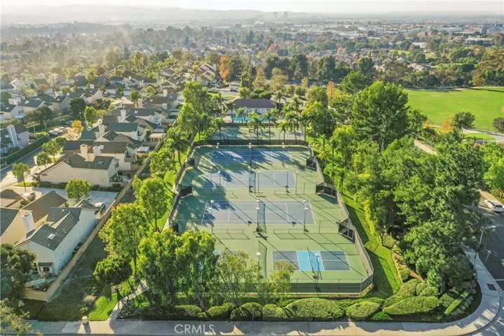 25296 Vista Linda, Lake Forest, California 92630
