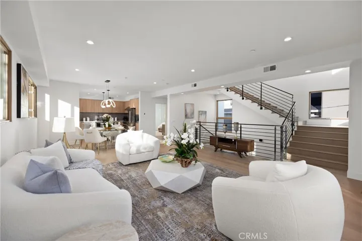 943 E California Boulevard 2, Pasadena, California 91106