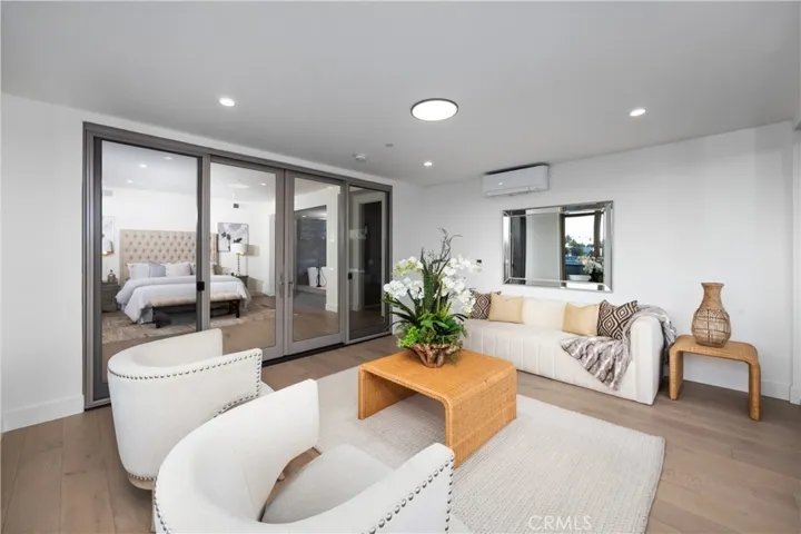 943 E California Boulevard 2, Pasadena, California 91106