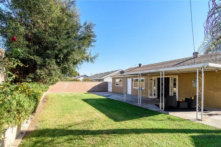 5681 Stardust Drive, Huntington Beach, California 92647