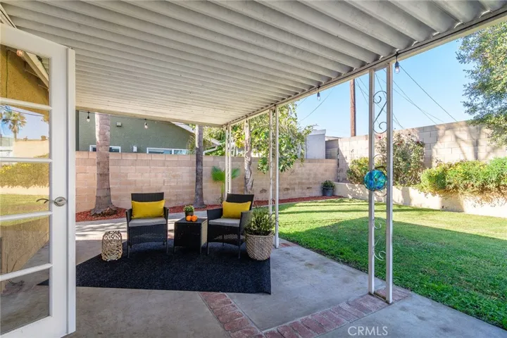 5681 Stardust Drive, Huntington Beach, California 92647