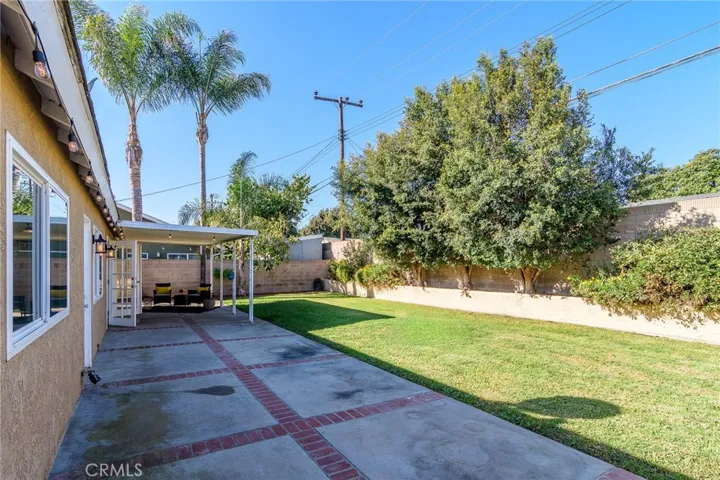 5681 Stardust Drive, Huntington Beach, California 92647