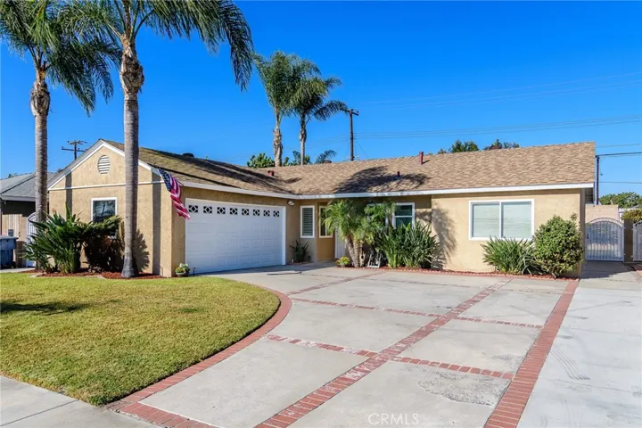 5681 Stardust Drive, Huntington Beach, California 92647