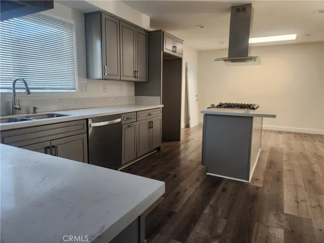 7911 Ethel Avenue, North Hollywood, California 91605