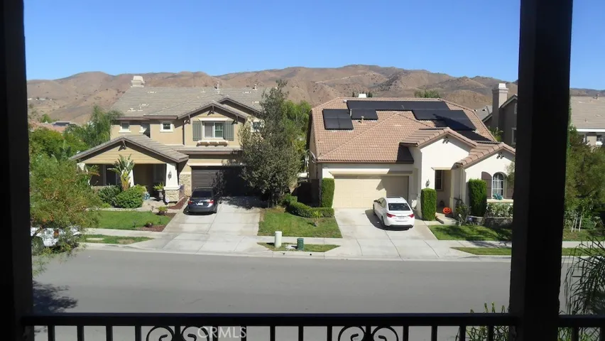 11415 Tesota Loop St., Corona, California 92883
