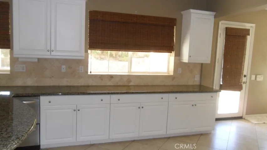 11415 Tesota Loop St., Corona, California 92883