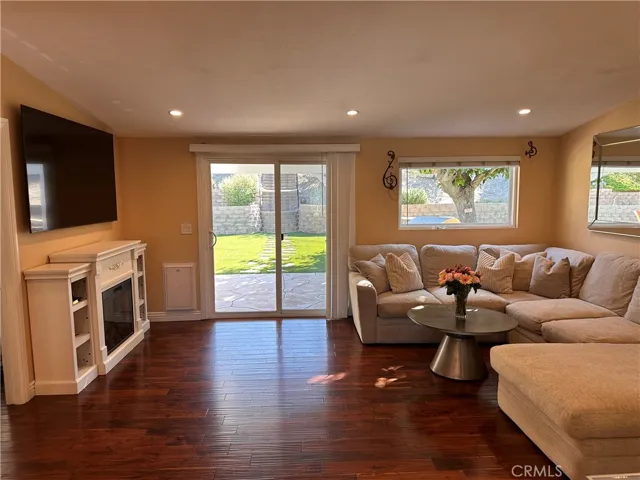 130 Thoreau Circle, Thousand Oaks, California 91360