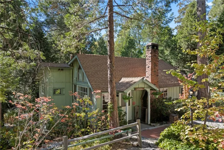 27255 Little Bear Road, Blue Jay, California 92317