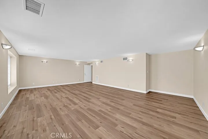 Massive Bonus Room.