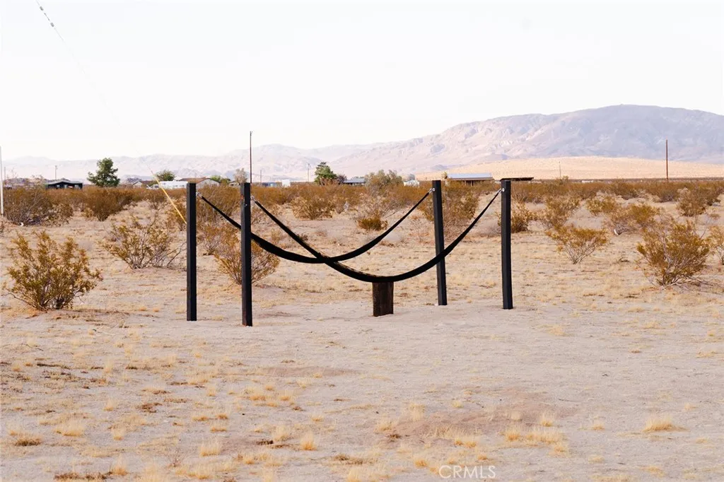 1840 Scotch Lane, Landers, California 92285 home-pic-48