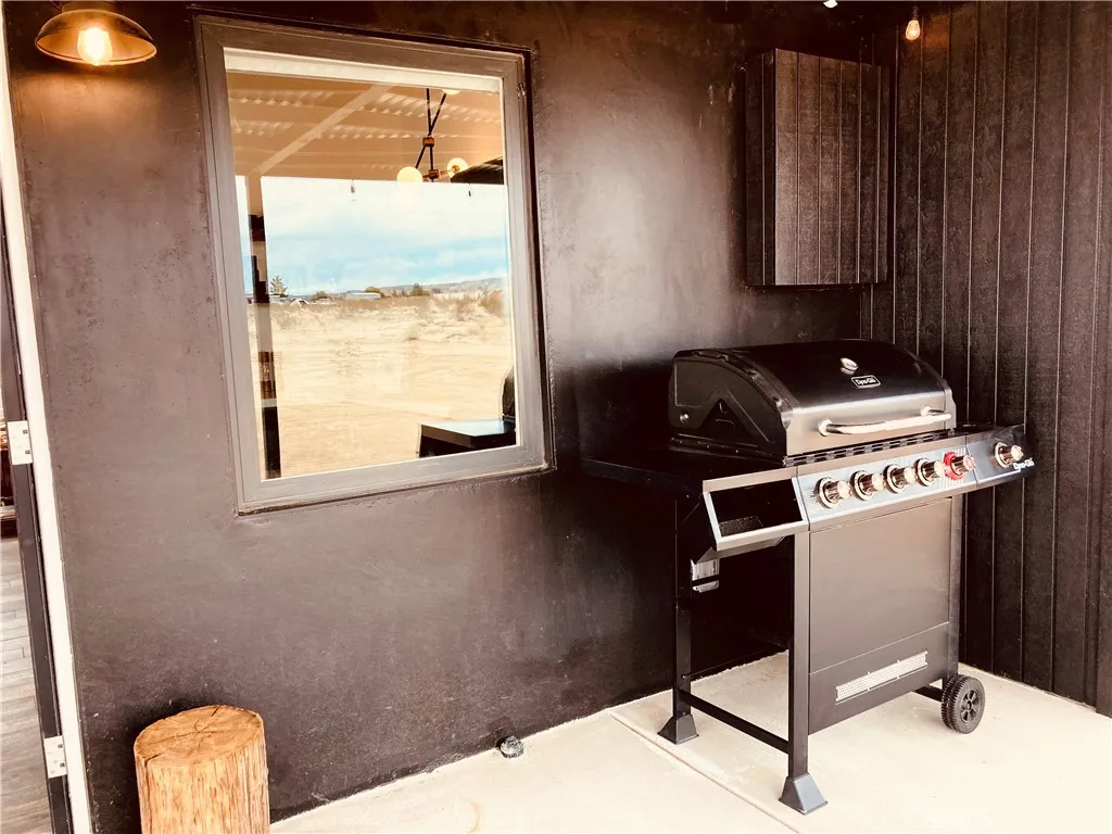 1840 Scotch Lane, Landers, California 92285 home-pic-67