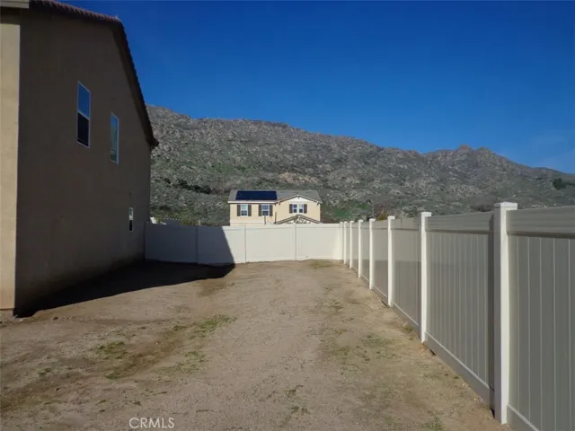 555 Qeweewish Avenue, San Jacinto, California 92582
