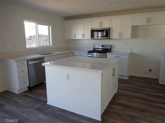 Open Kitchen